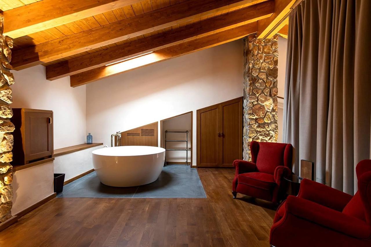 Casa Gran 1771 - Montrubi Winery Hotel - Adults Only Font-Rubi Buitenkant foto